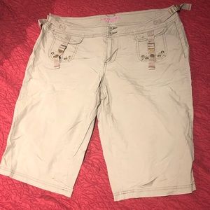 Cargo green Bermuda’s